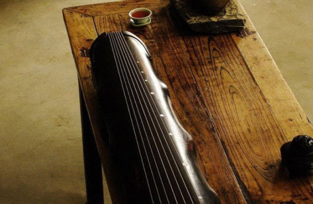 七台河市古琴蕴含的传统文化，一把古琴制备出来要两年的时间